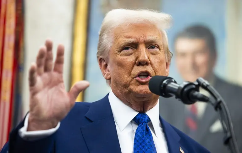 Трамп хочет вернуть Россию в 